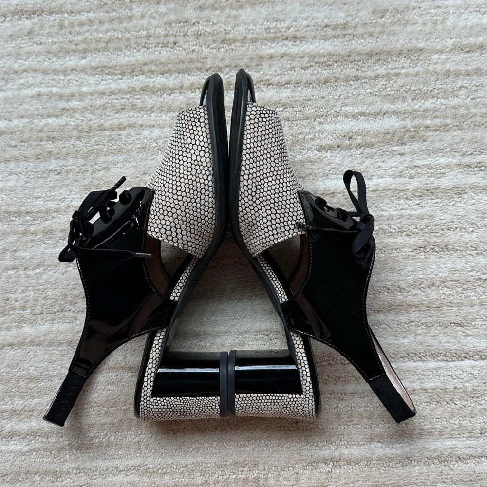 EUC Beautifeel Slingback Peep Toe Lace up Sandals Black Patent Dots EU 40 US 9.5